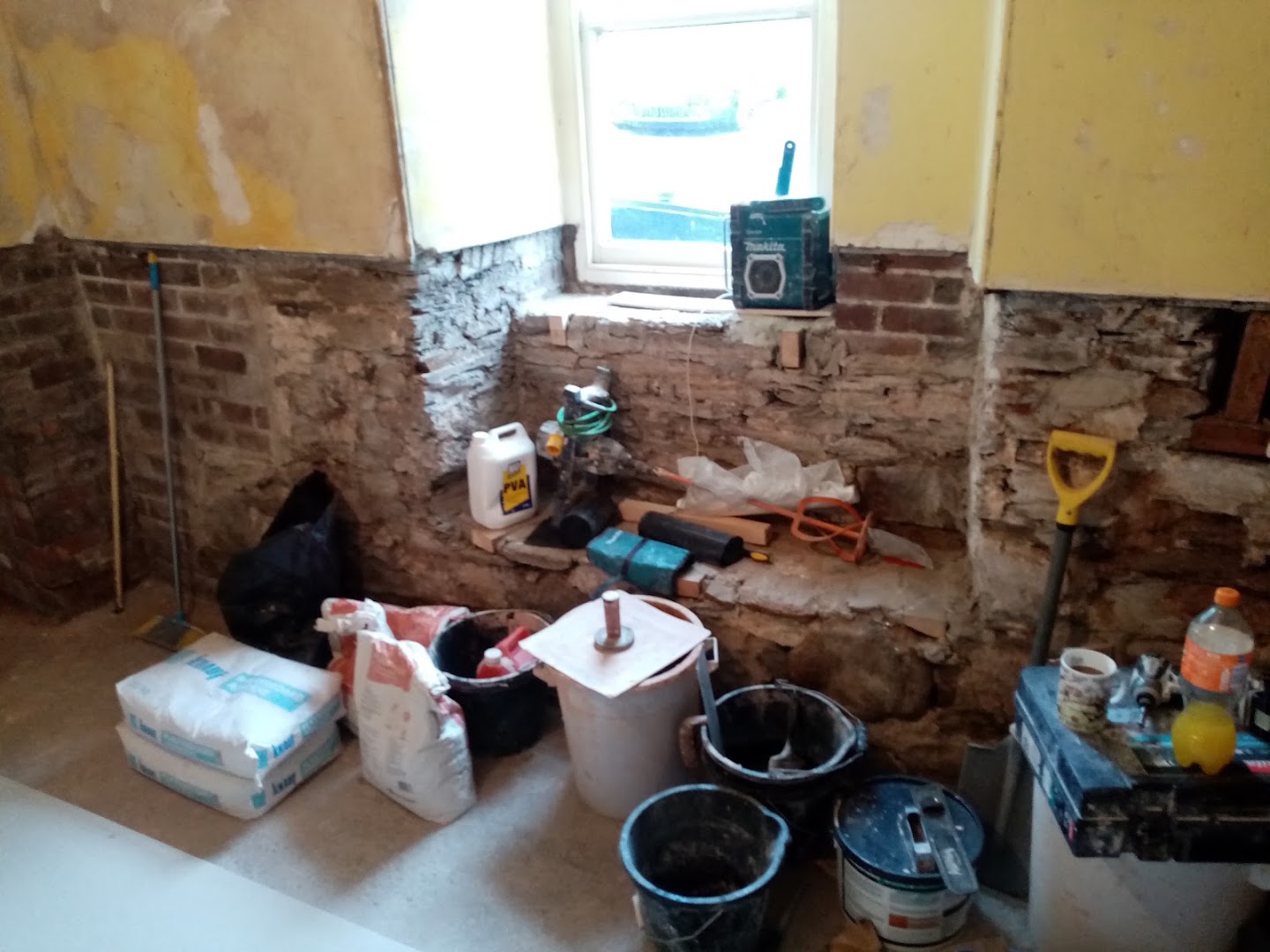 MJB Plastering — Photos 14